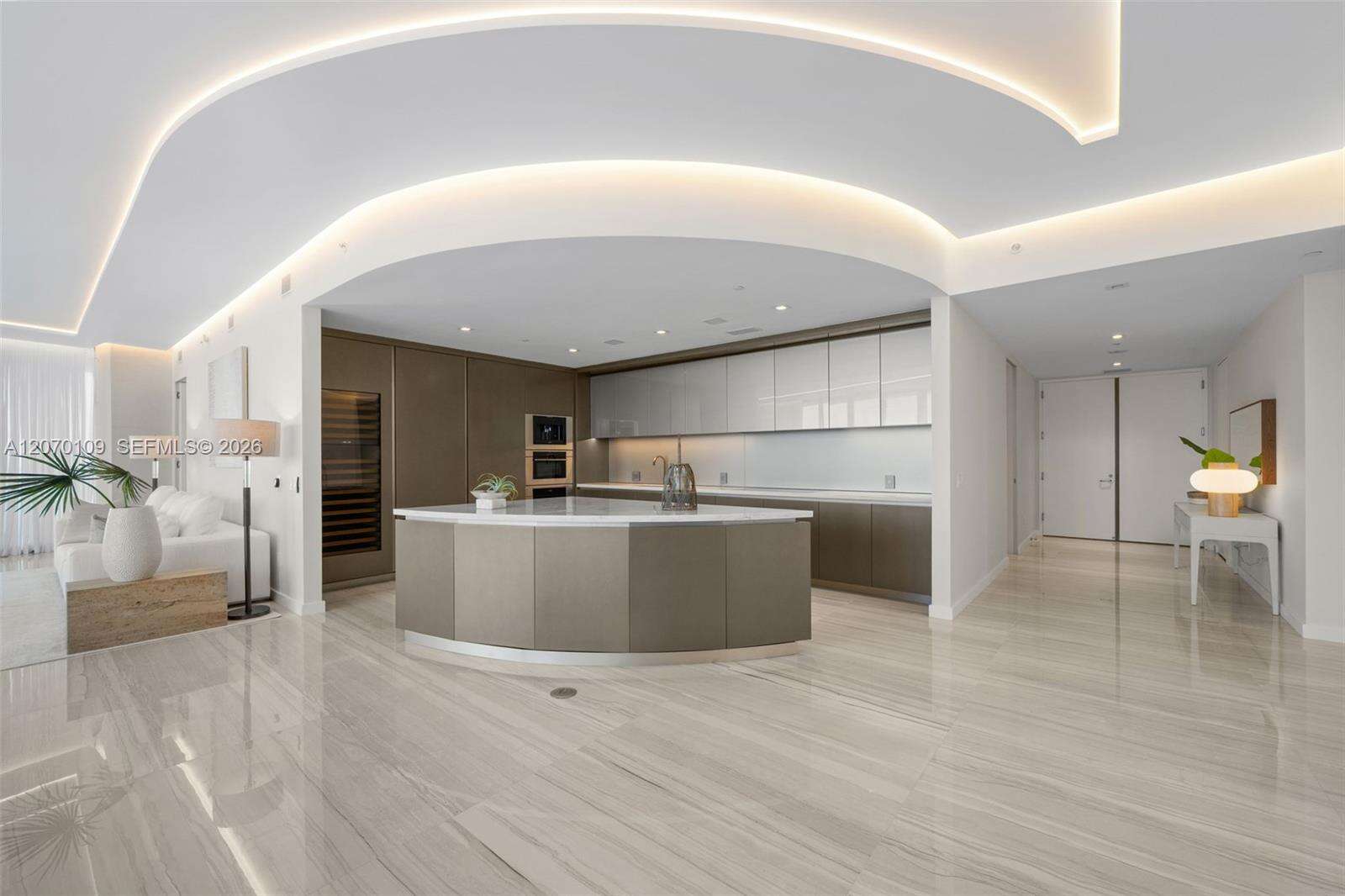 Armani Casa at 18975 Collins Ave, Sunny Isles Beach, FL 33160 - For Sale photo 3