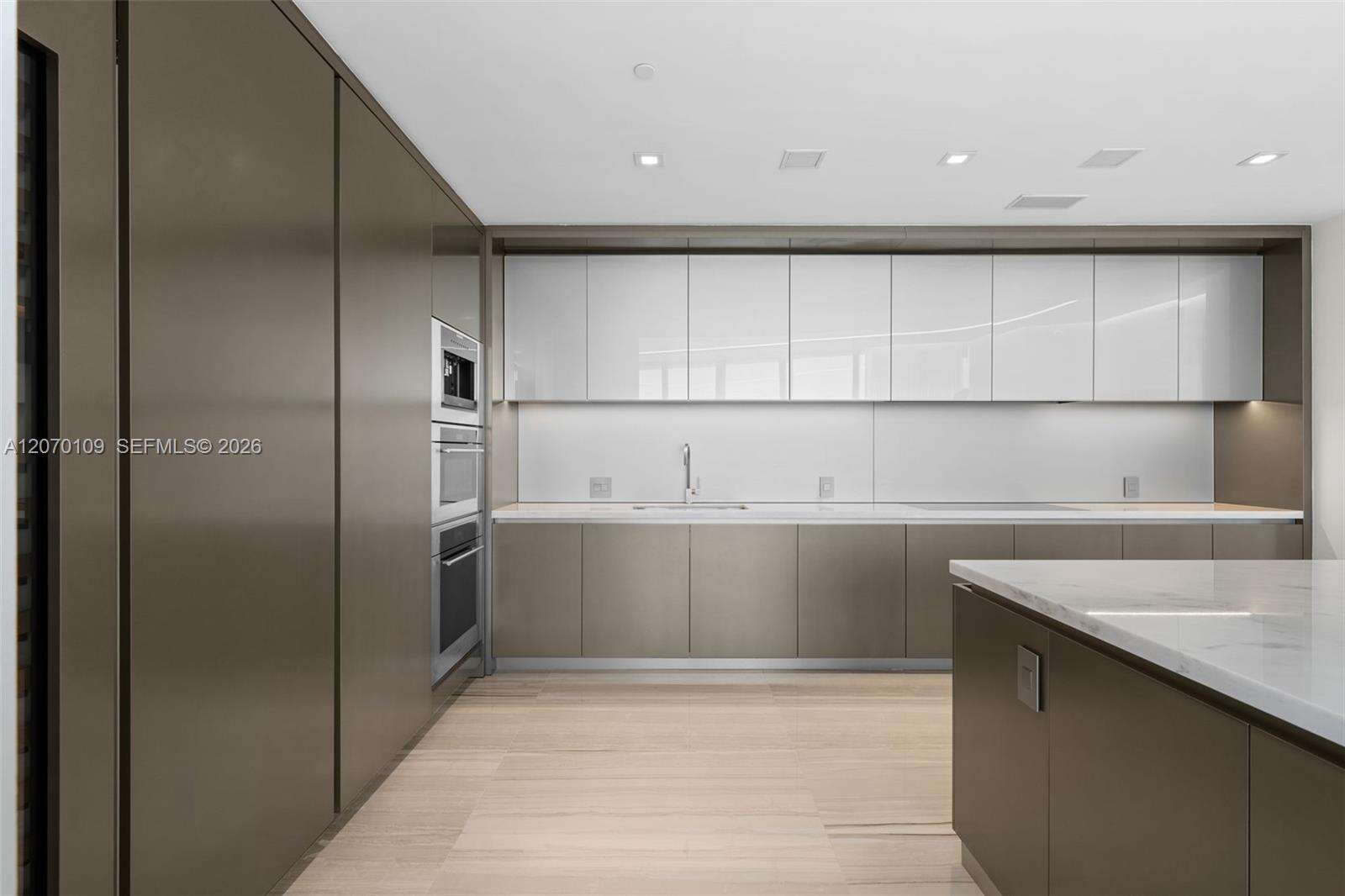 Armani Casa at 18975 Collins Ave, Sunny Isles Beach, FL 33160 - For Sale photo 9
