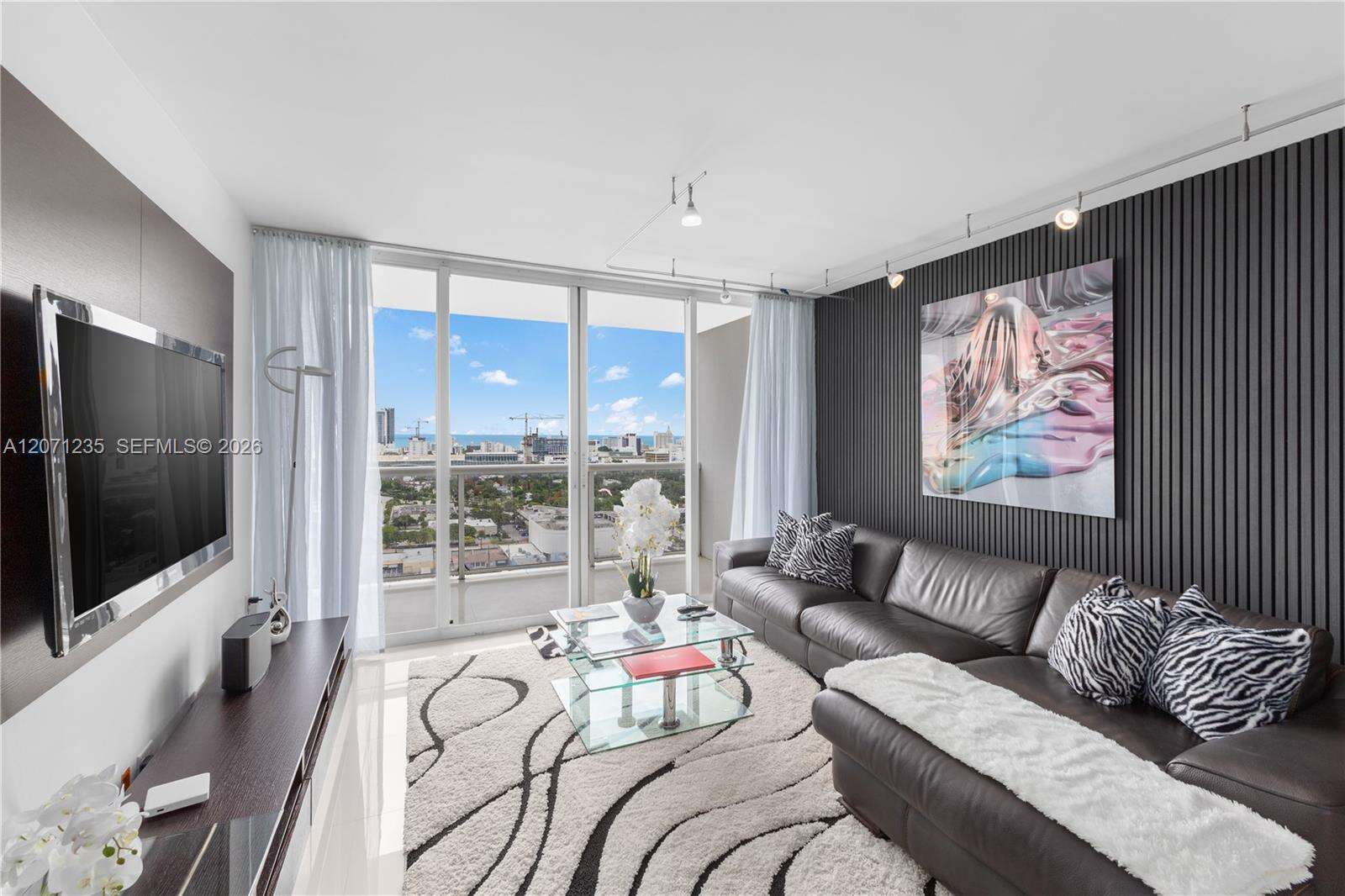 1800 Sunset Harbour Dr, Miami Beach, FL 33139 - For Sale photo 3