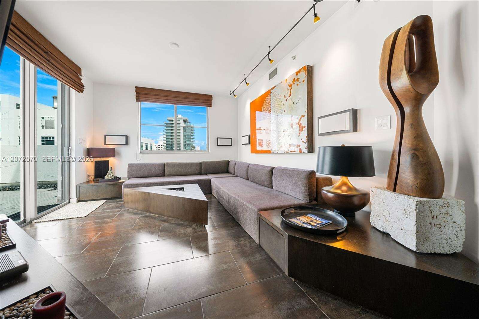 Cosmopolitan at 110 Washington Ave, Miami Beach, FL 33139 - For Sale photo 11