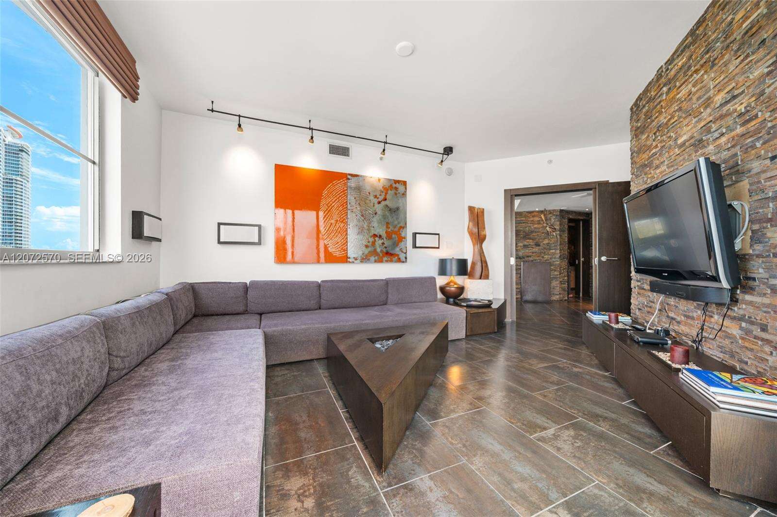 Cosmopolitan at 110 Washington Ave, Miami Beach, FL 33139 - For Sale photo 14