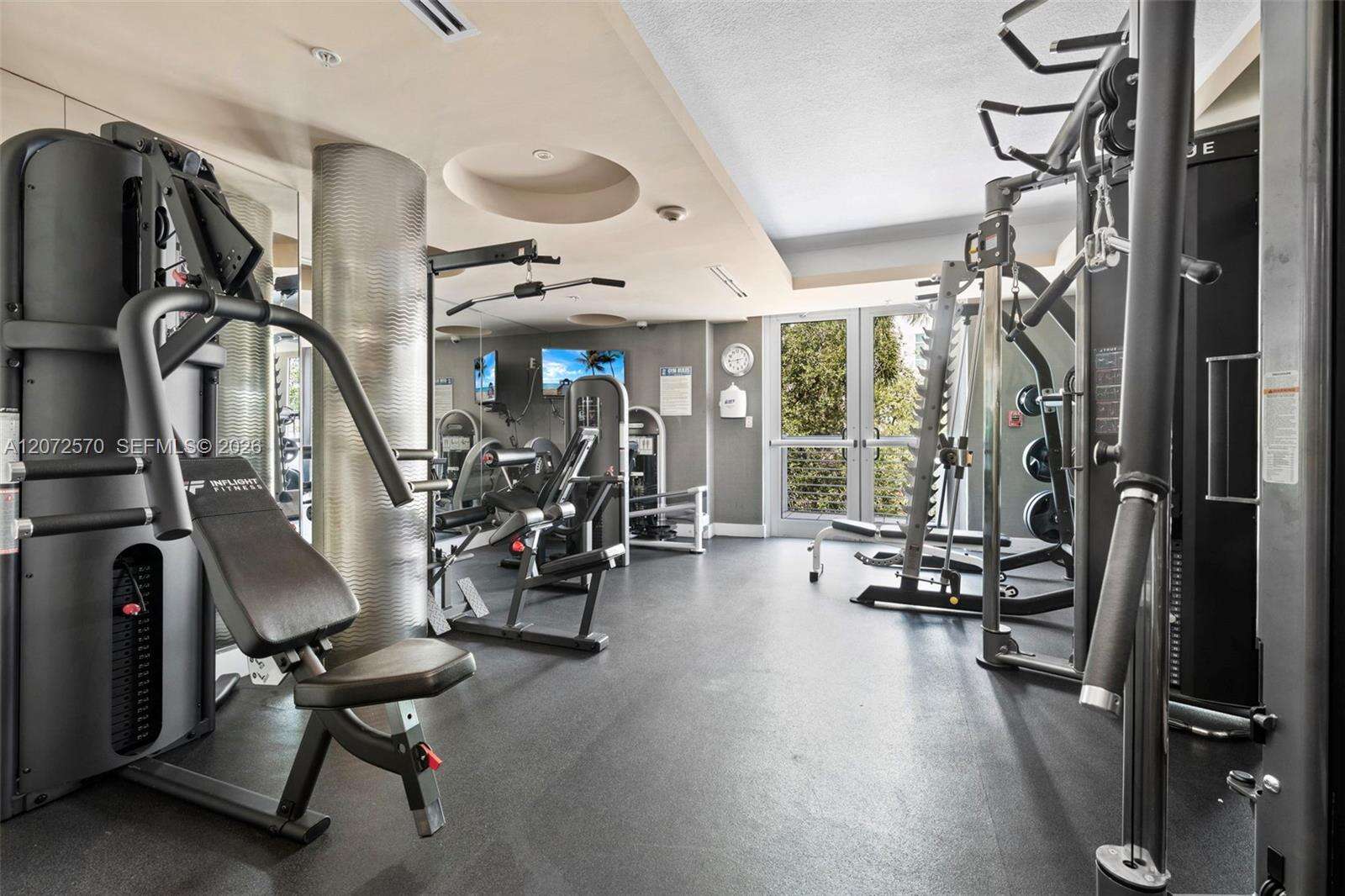 Cosmopolitan at 110 Washington Ave, Miami Beach, FL 33139 - For Sale photo 22