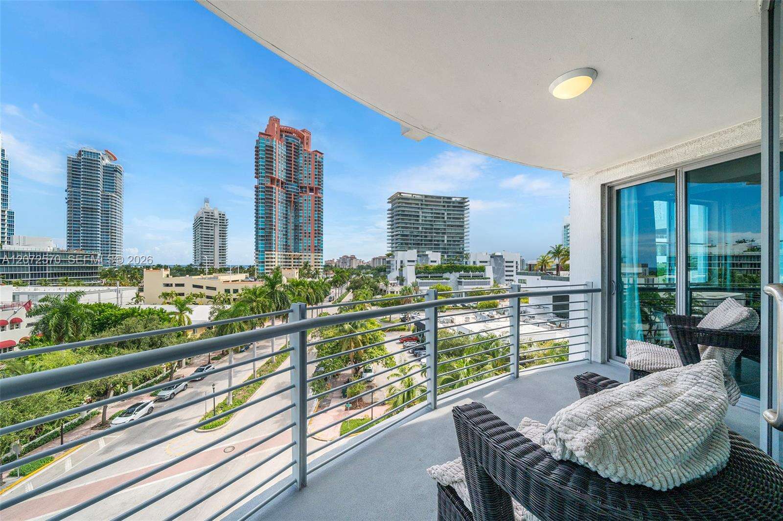 Cosmopolitan at 110 Washington Ave, Miami Beach, FL 33139 - For Sale photo 9