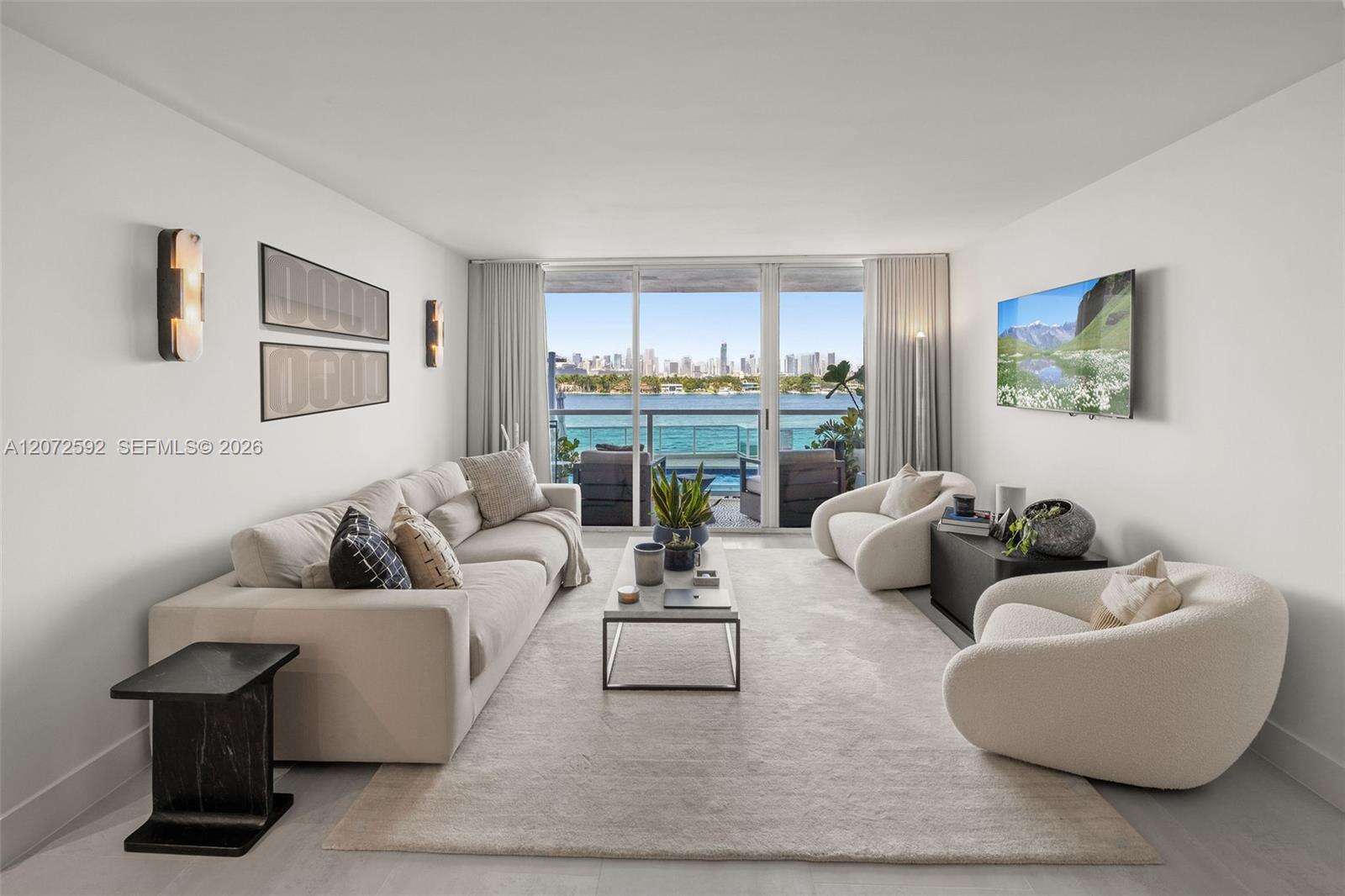 The Floridian at 650 W Ave, Miami Beach, FL 33139 - For Sale photo 2