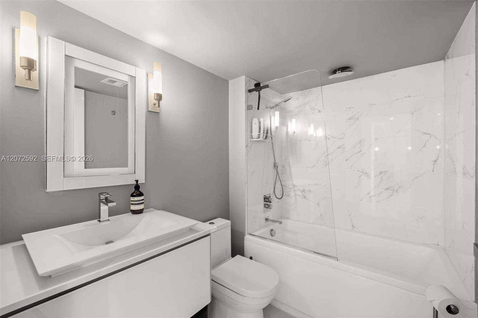 The Floridian at 650 W Ave, Miami Beach, FL 33139 - For Sale photo 28