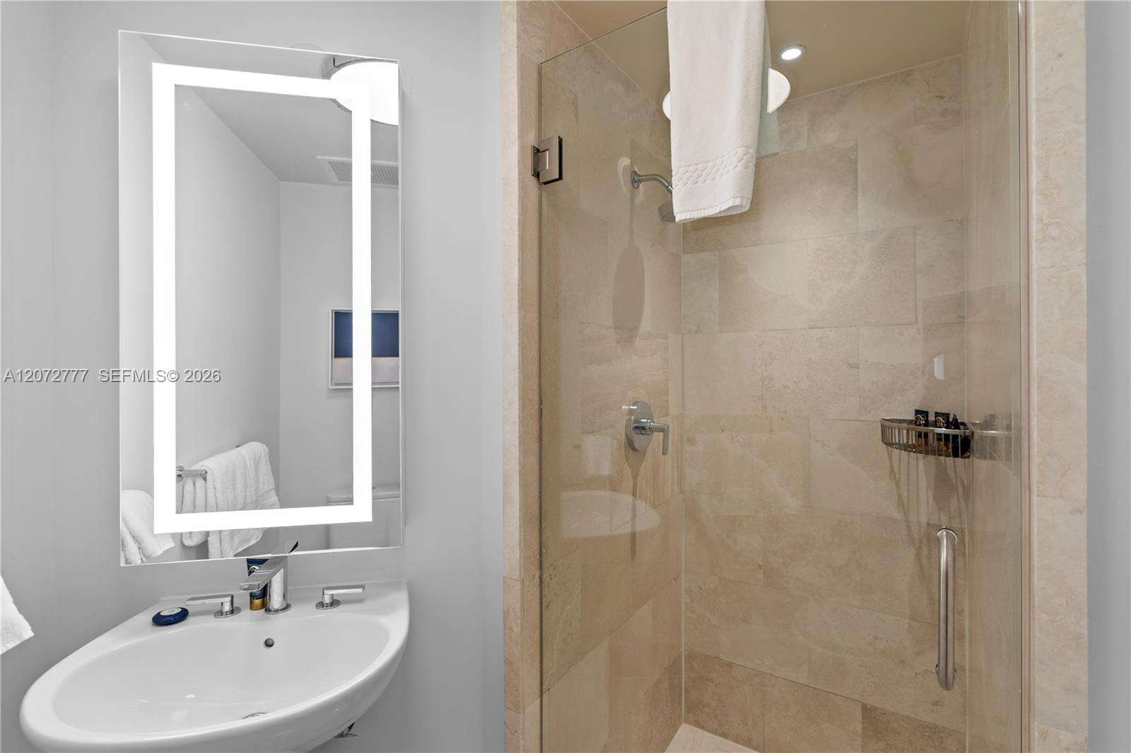 Fontainebleau 2 at 4401 Collins Ave, Miami Beach, FL 33140 - For Sale photo 23