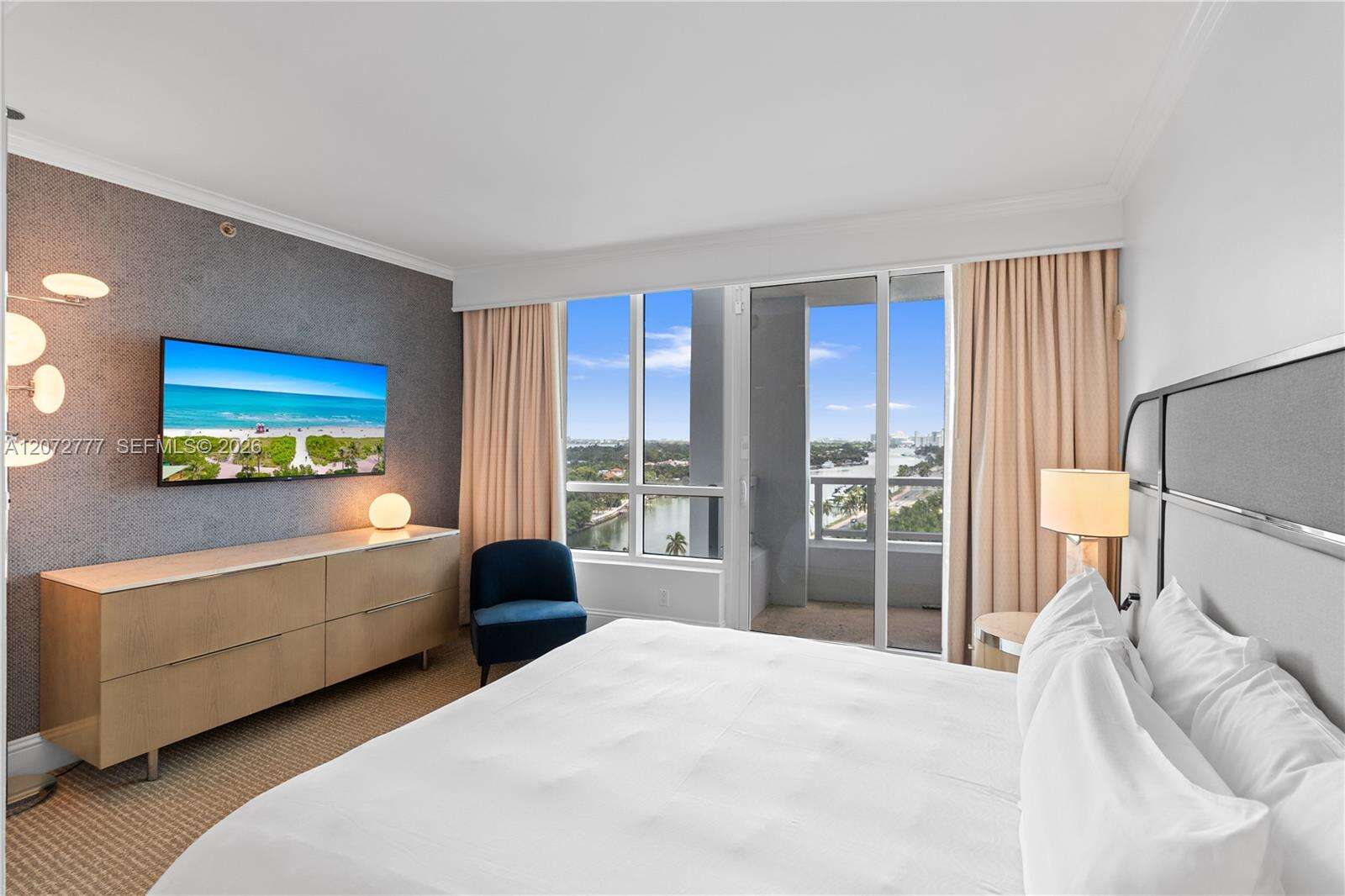 Fontainebleau 2 at 4401 Collins Ave, Miami Beach, FL 33140 - For Sale photo 24