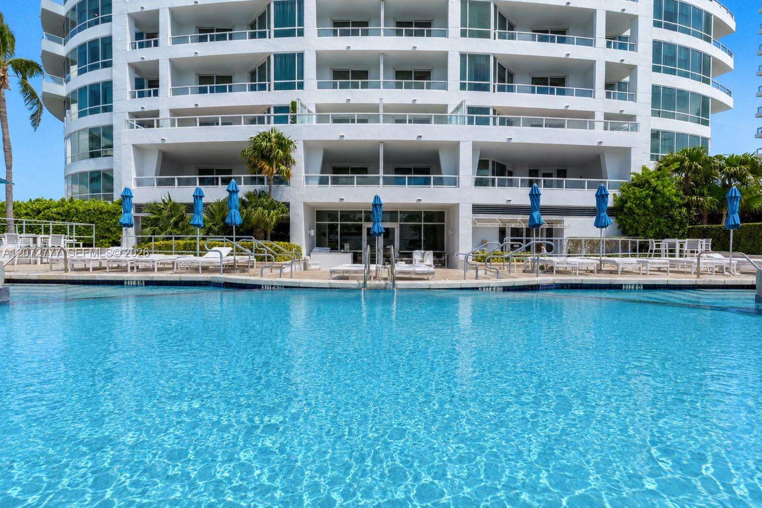 Fontainebleau 2 at 4401 Collins Ave, Miami Beach, FL 33140 - For Sale photo 49