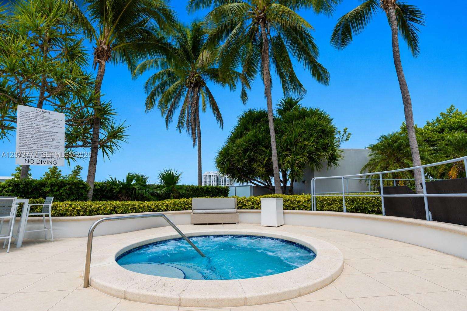 Fontainebleau 2 at 4401 Collins Ave, Miami Beach, FL 33140 - For Sale photo 59