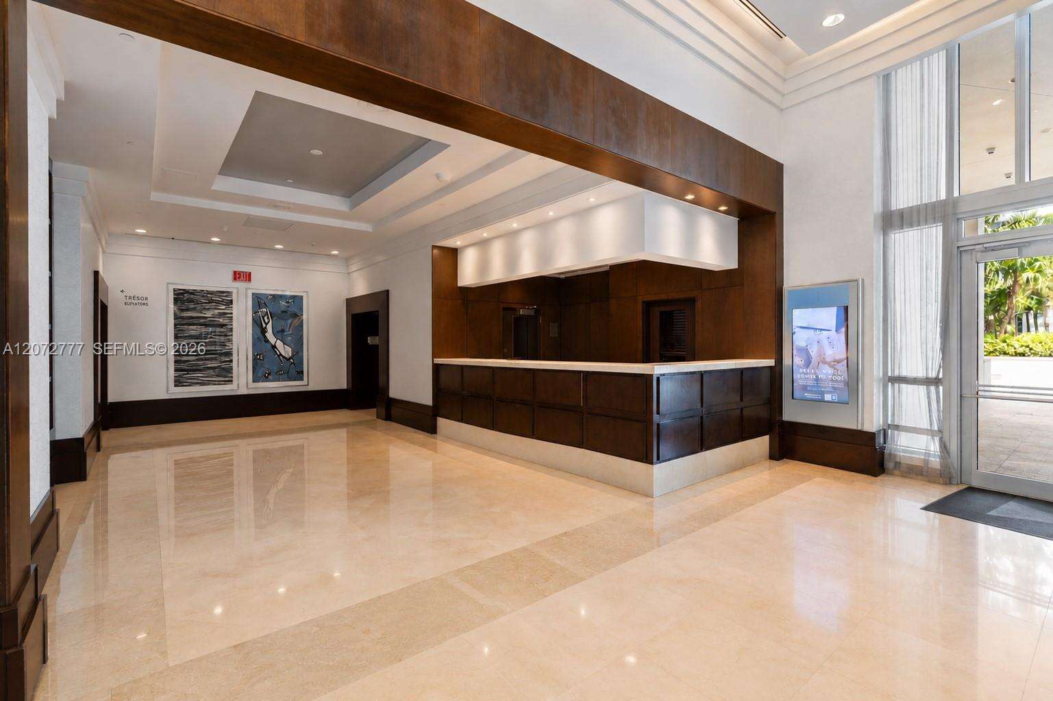 Fontainebleau 2 at 4401 Collins Ave, Miami Beach, FL 33140 - For Sale photo 61