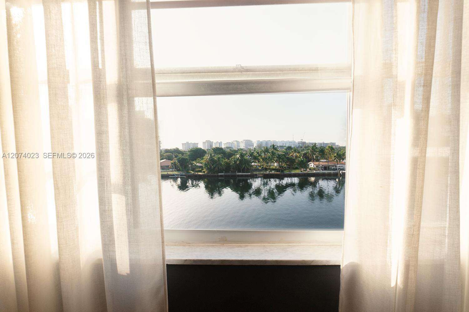 Caravelle at 9111 Bay Harbor Dr, Bay Harbor Islands, FL 33154 - For Sale photo 13