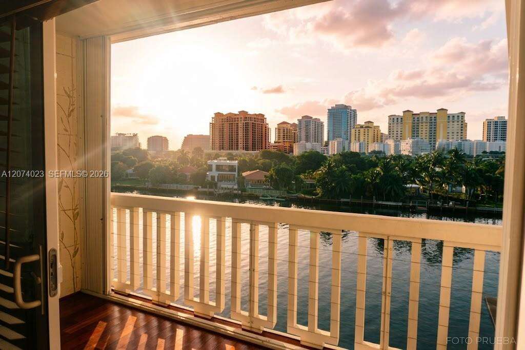 Caravelle at 9111 Bay Harbor Dr, Bay Harbor Islands, FL 33154 - For Sale photo 9