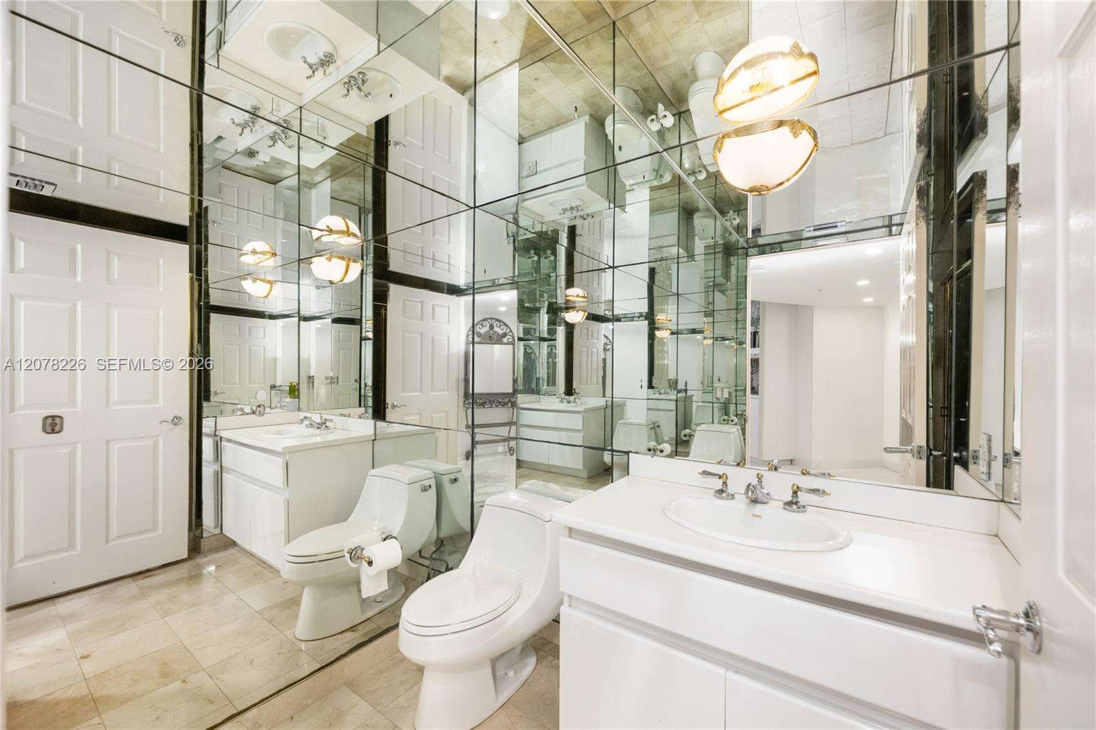 Sands Pointe at 16711 Collins Ave, Sunny Isles Beach, FL 33160 - For Sale photo 17
