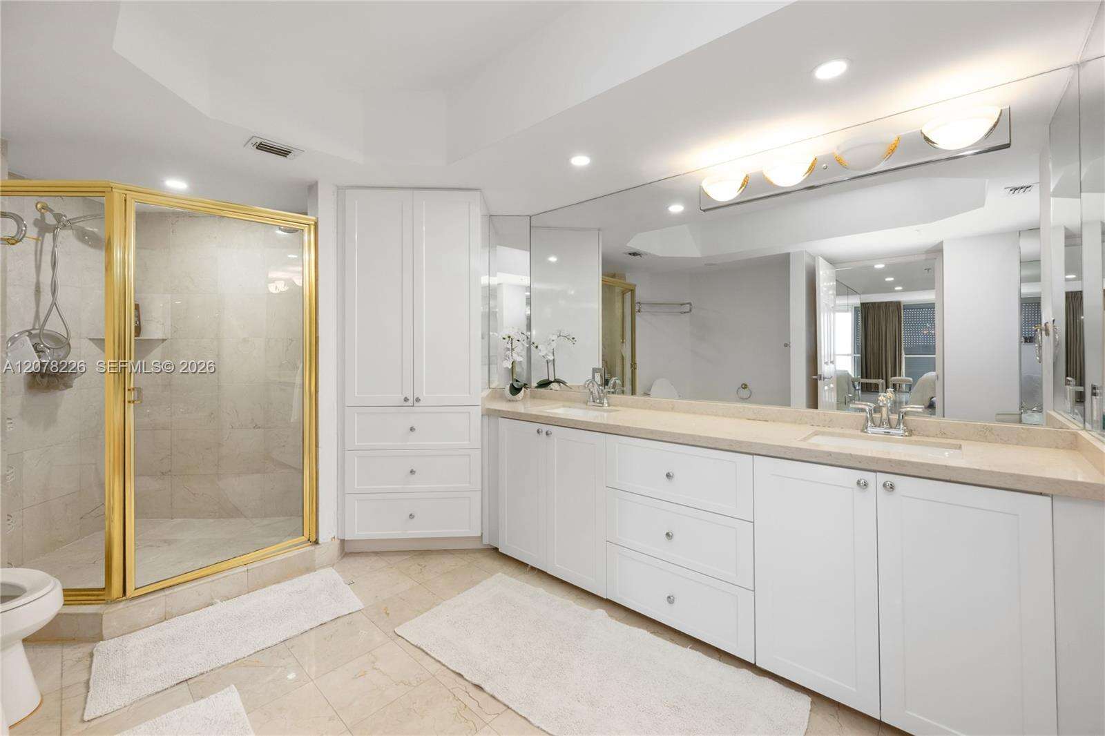 Sands Pointe at 16711 Collins Ave, Sunny Isles Beach, FL 33160 - For Sale photo 24