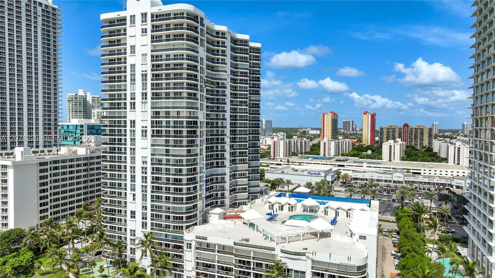 Sands Pointe at 16711 Collins Ave, Sunny Isles Beach, FL 33160 - For Sale photo 34