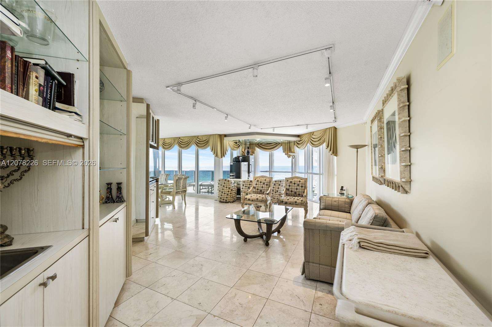 Sands Pointe at 16711 Collins Ave, Sunny Isles Beach, FL 33160 - For Sale photo 7