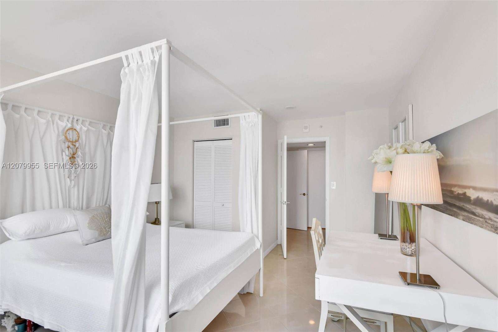 Yacht Club At Portofino at 90 Alton Rd, Miami Beach, FL 33139 - For Sale photo 21