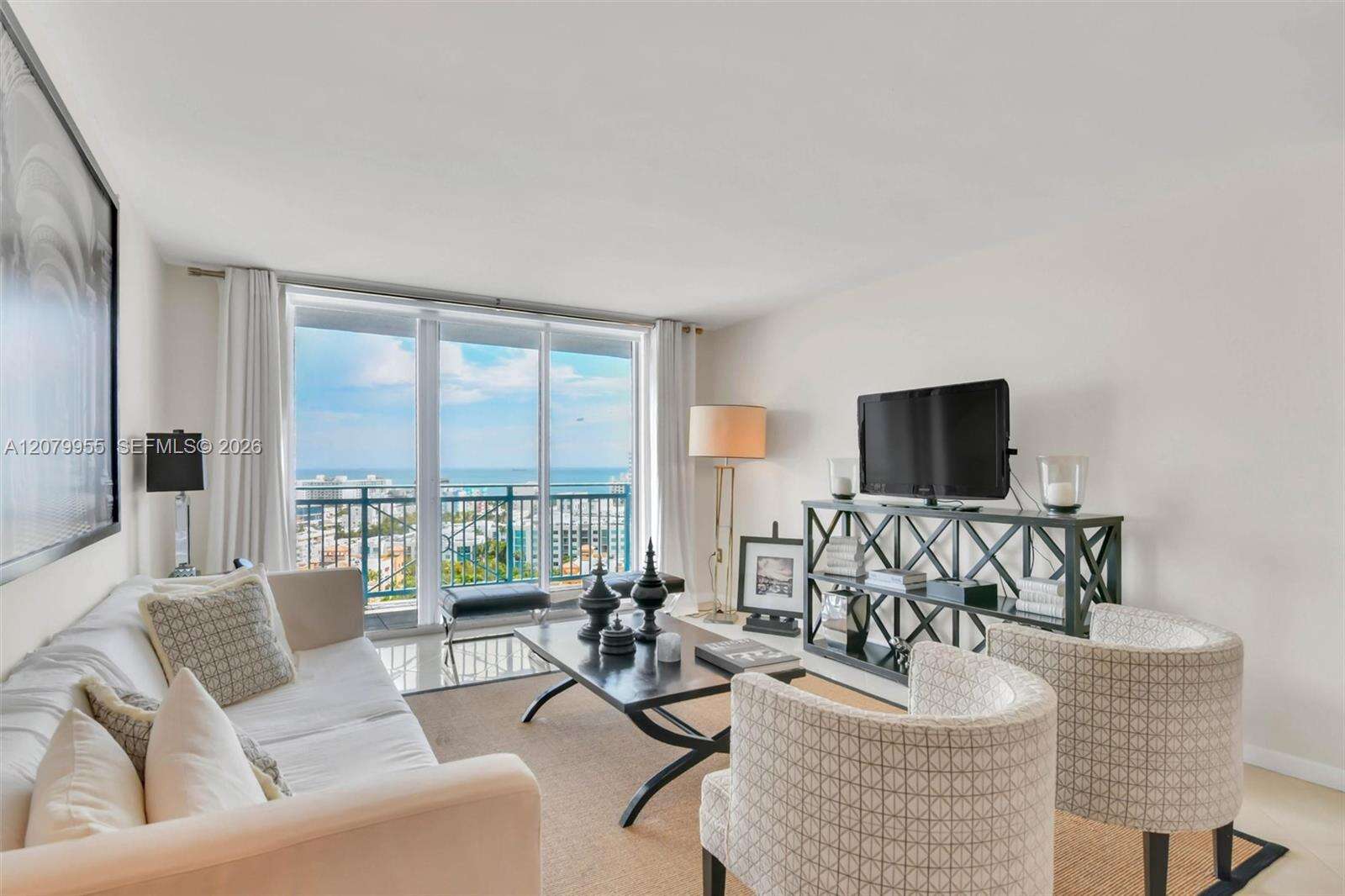 Yacht Club At Portofino at 90 Alton Rd, Miami Beach, FL 33139 - For Sale photo 28