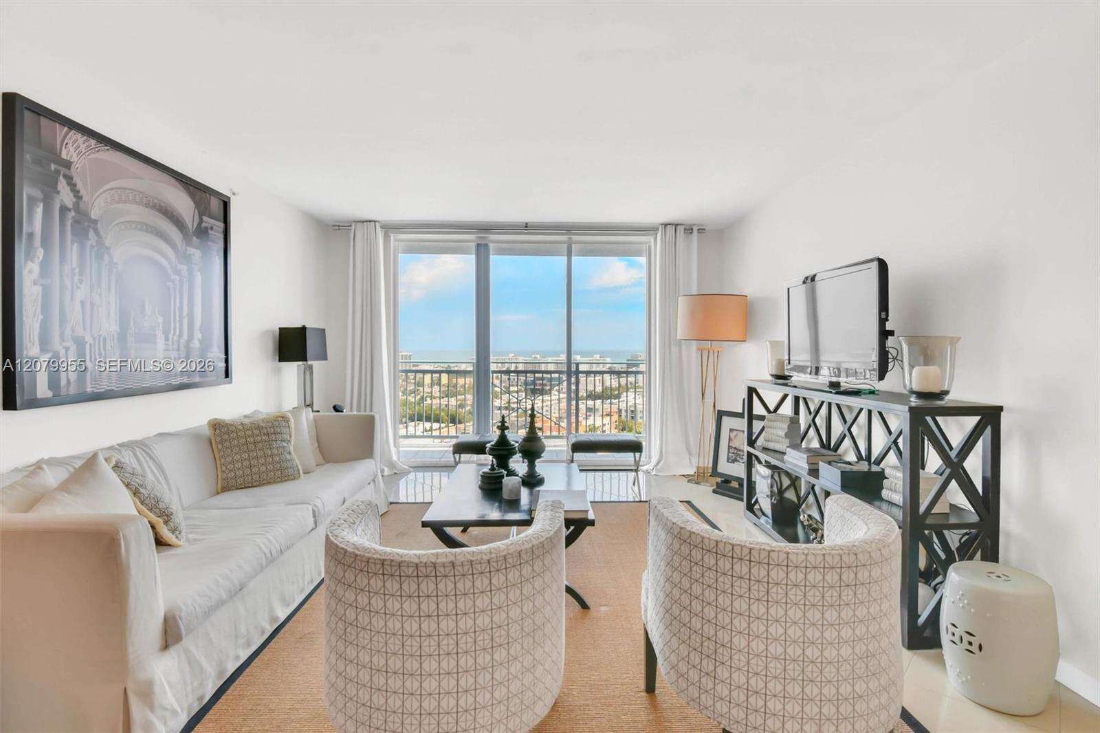 Yacht Club At Portofino at 90 Alton Rd, Miami Beach, FL 33139 - For Sale photo 4