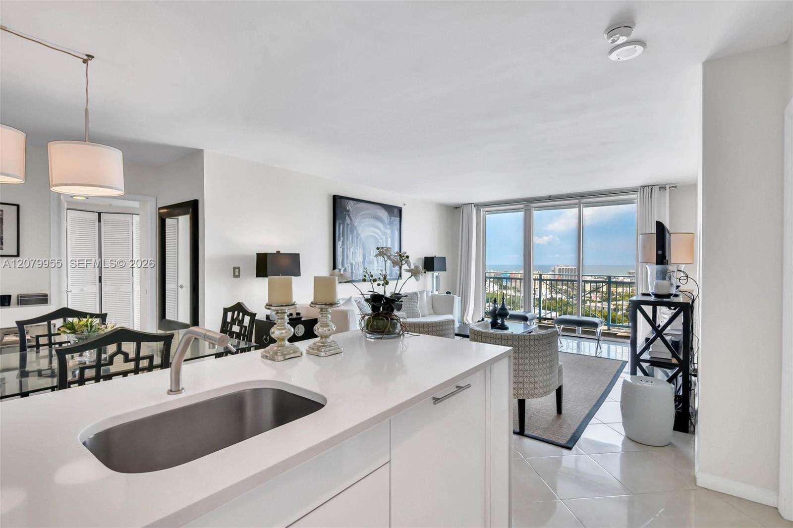 Yacht Club At Portofino at 90 Alton Rd, Miami Beach, FL 33139 - For Sale photo 7