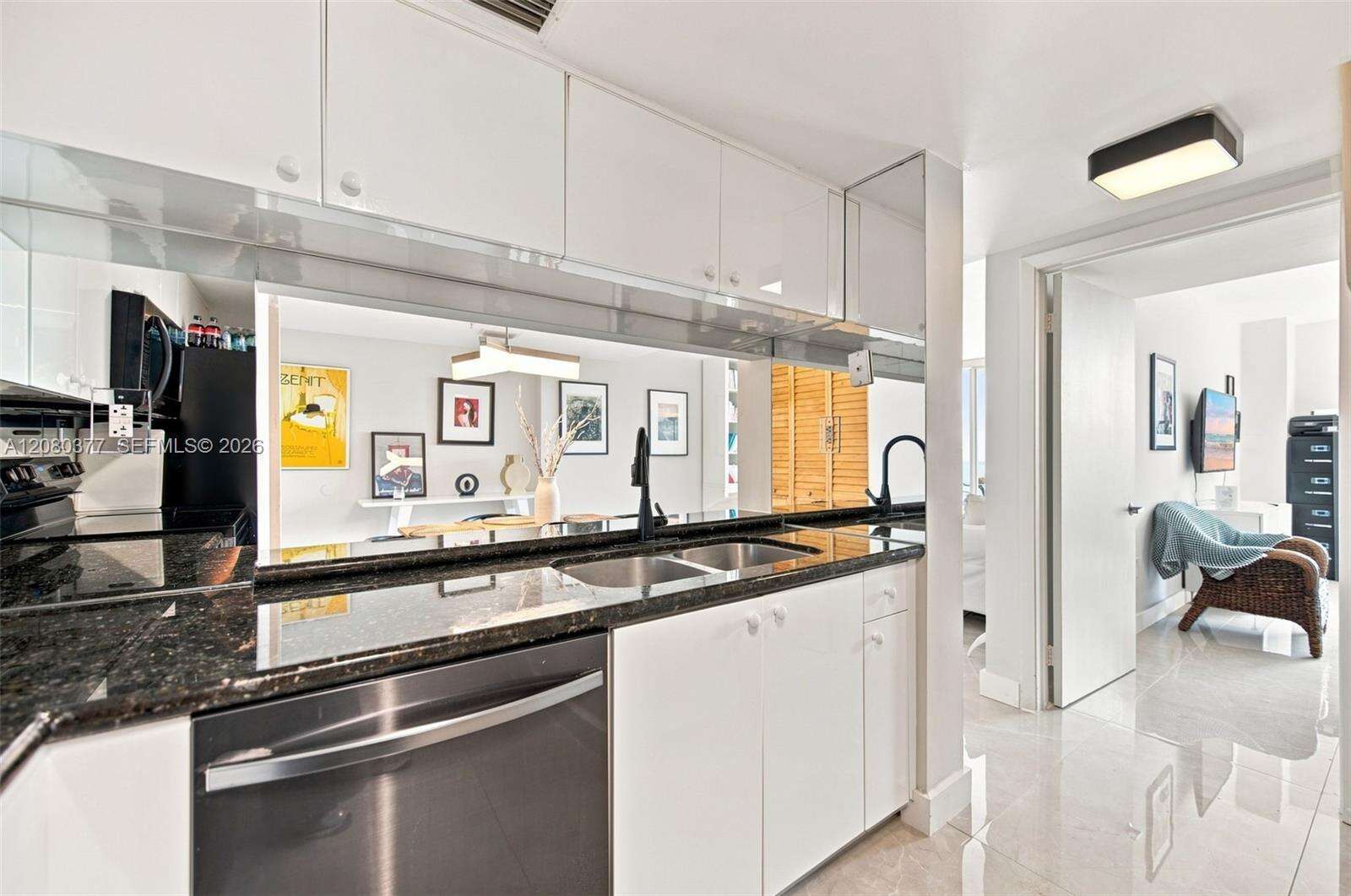 The Floridian at 650 W Ave, Miami Beach, FL 33139 - For Sale photo 5