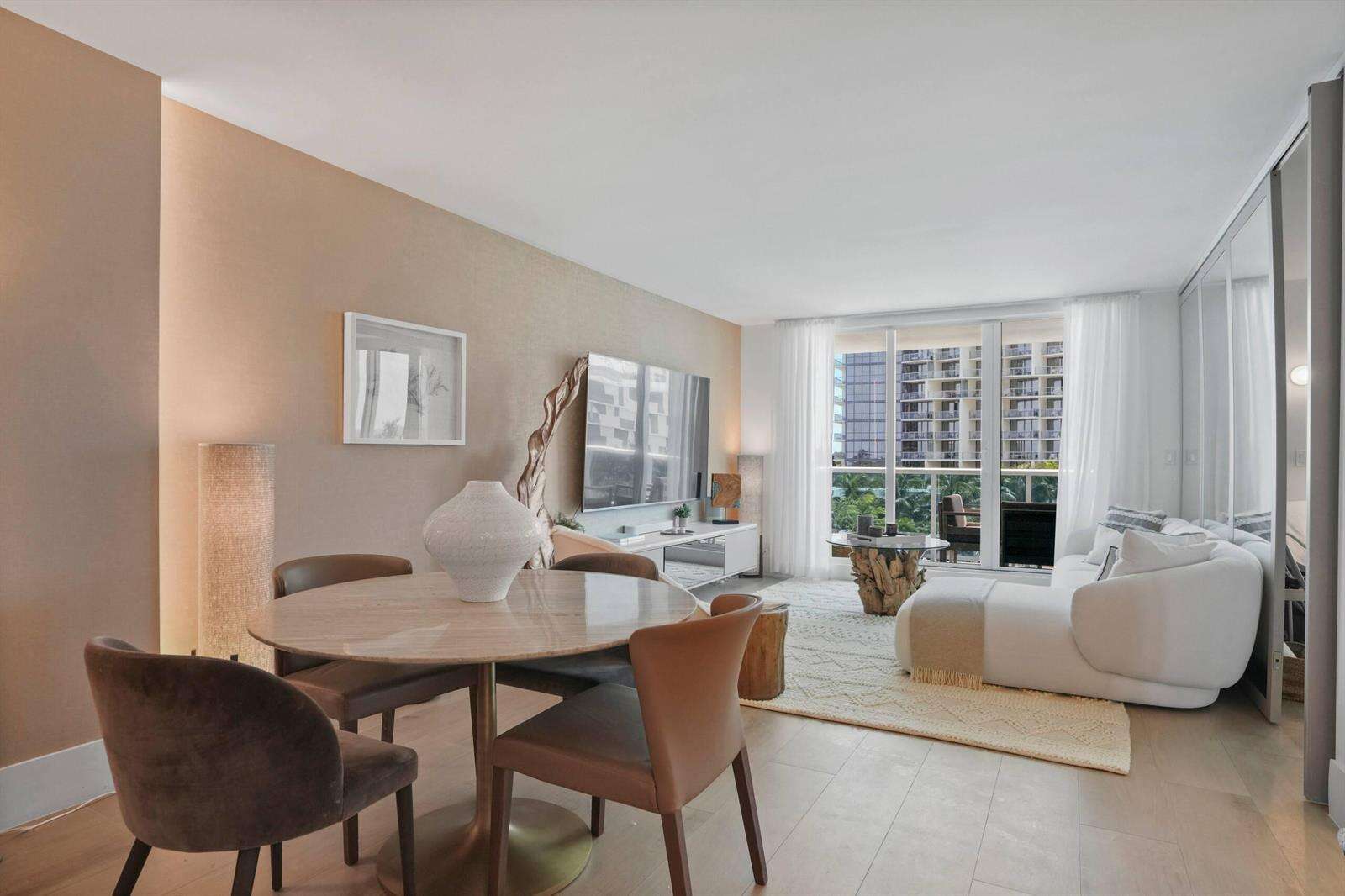 Roney Palace at 2301 Collins, Miami Beach, FL 33139 - For Sale photo 3