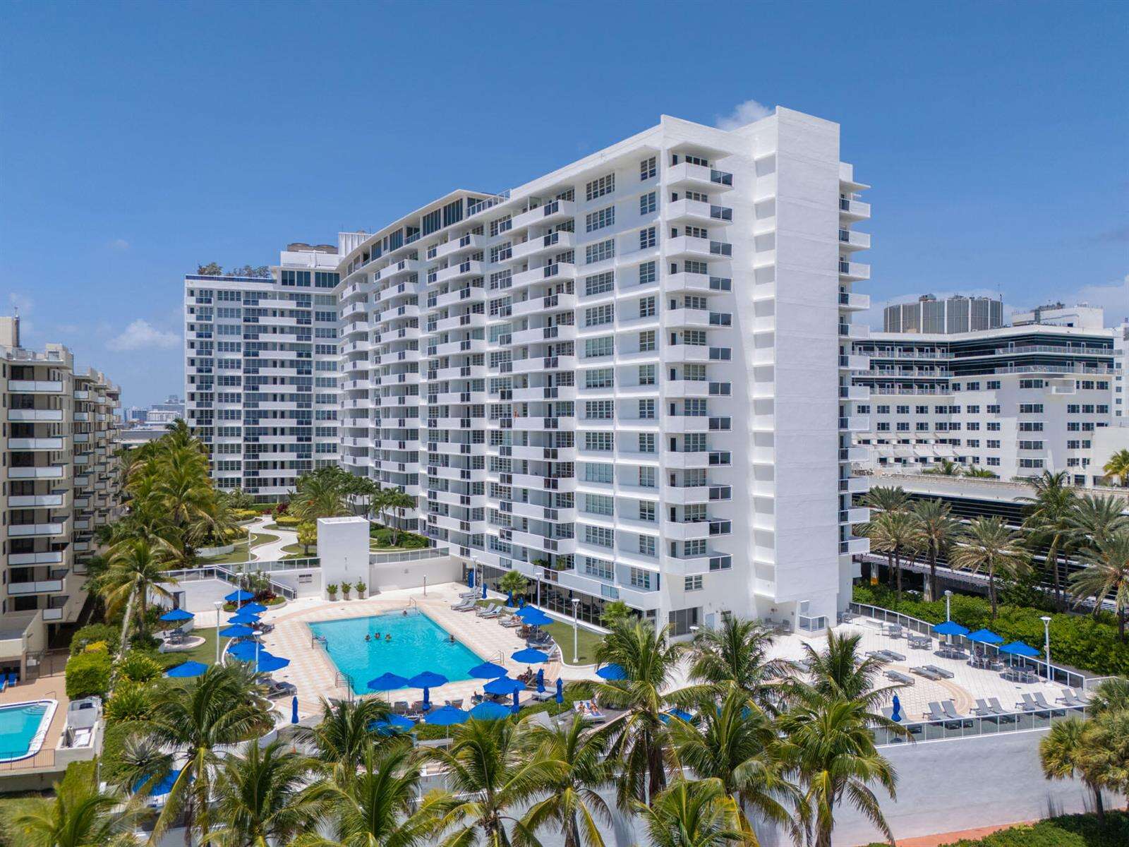 Decoplage at 100 Lincoln, Miami Beach, FL 33139 - For Sale photo 2