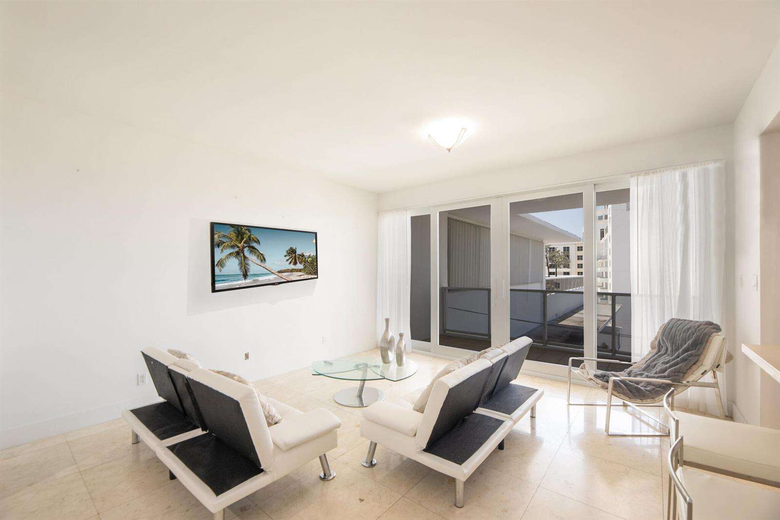 Decoplage at 100 Lincoln, Miami Beach, FL 33139 - For Sale photo 12