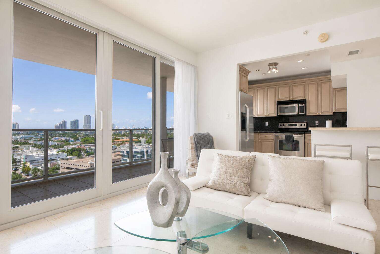 Decoplage at 100 Lincoln, Miami Beach, FL 33139 - For Sale photo 15