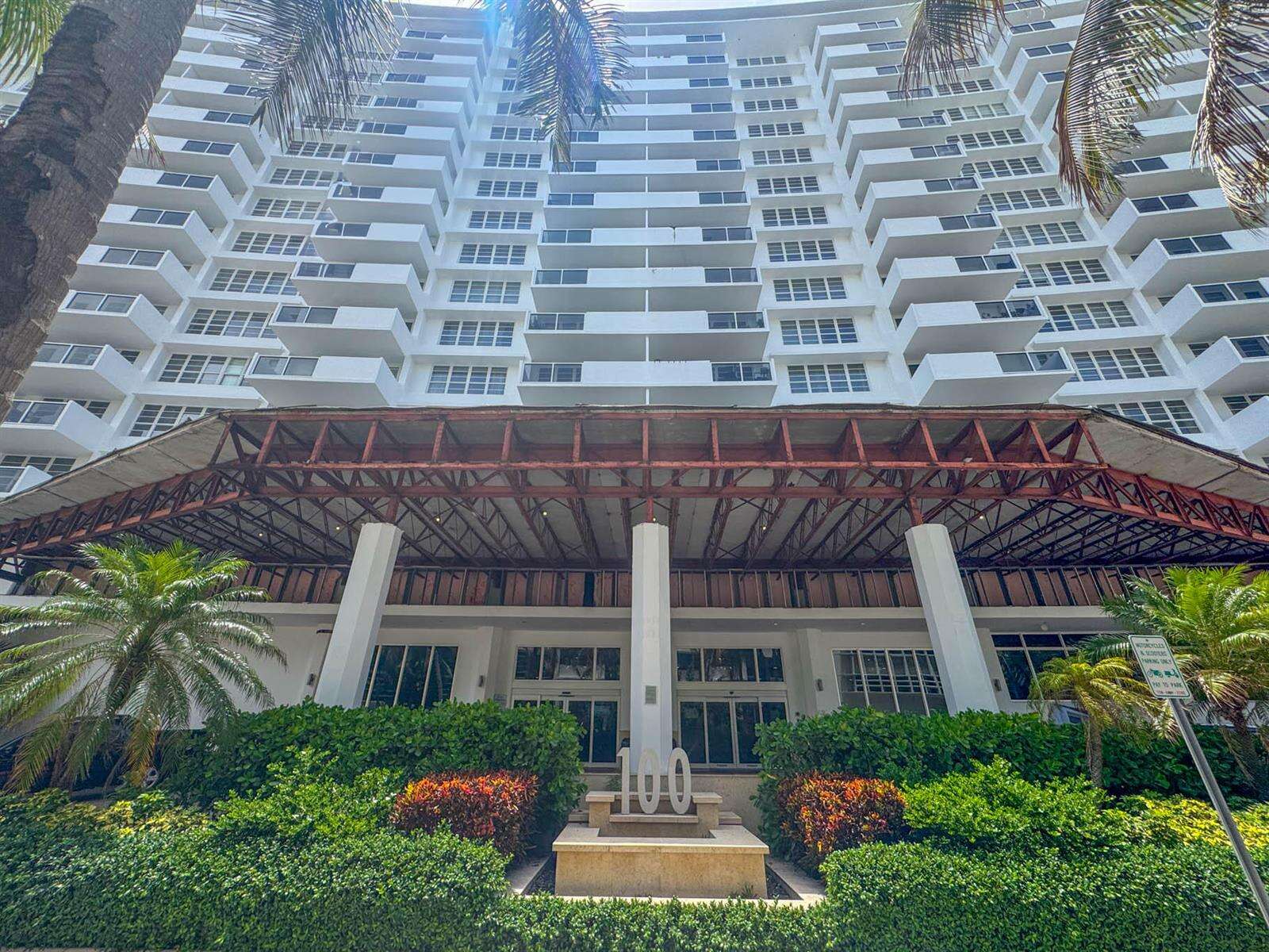 Decoplage at 100 Lincoln, Miami Beach, FL 33139 - For Sale photo 32
