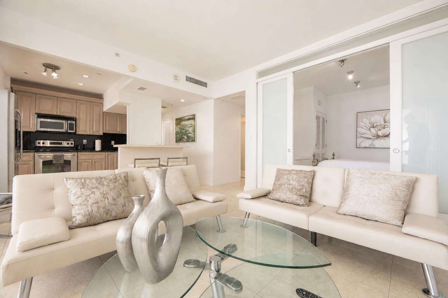Decoplage at 100 Lincoln, Miami Beach, FL 33139 - For Sale photo 9