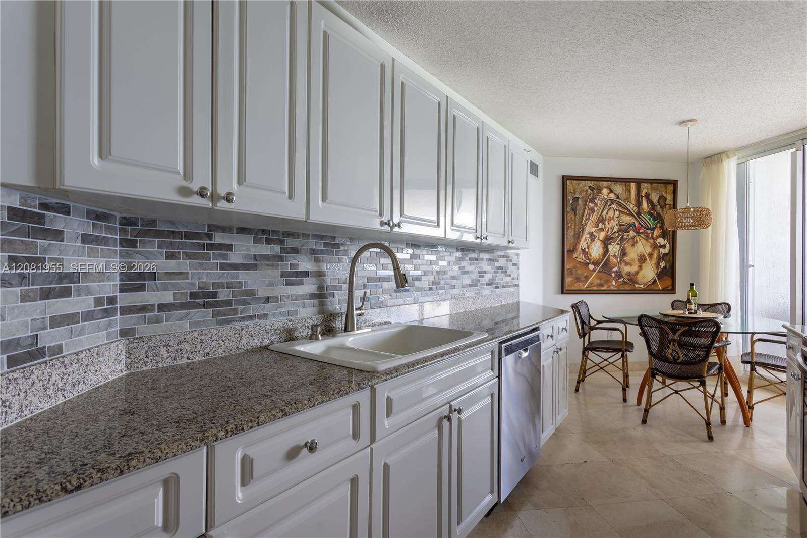 Sands Pointe at 16711 Collins Ave, Sunny Isles Beach, FL 33160 - For Sale photo 14