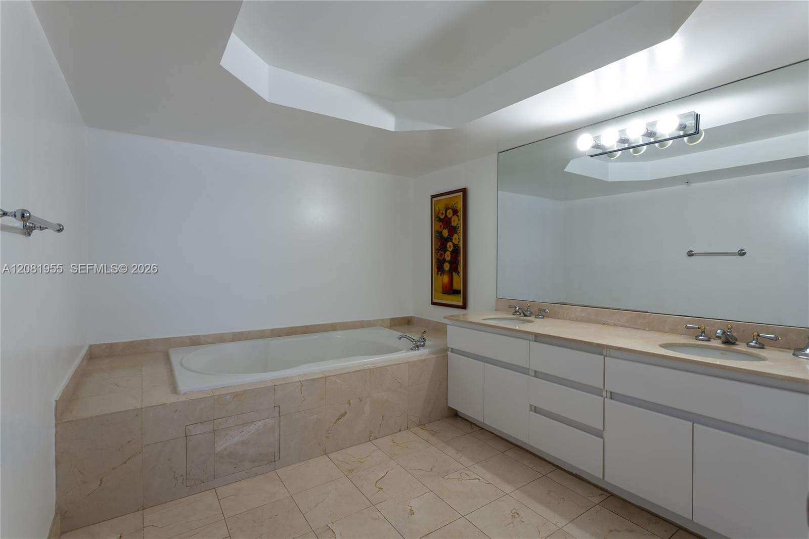 Sands Pointe at 16711 Collins Ave, Sunny Isles Beach, FL 33160 - For Sale photo 29