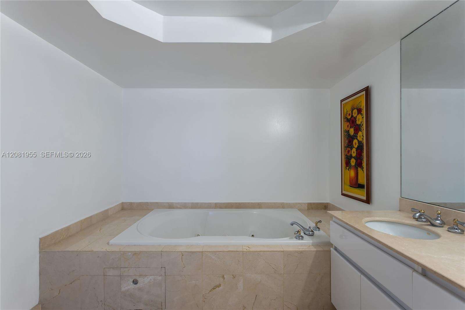 Sands Pointe at 16711 Collins Ave, Sunny Isles Beach, FL 33160 - For Sale photo 30