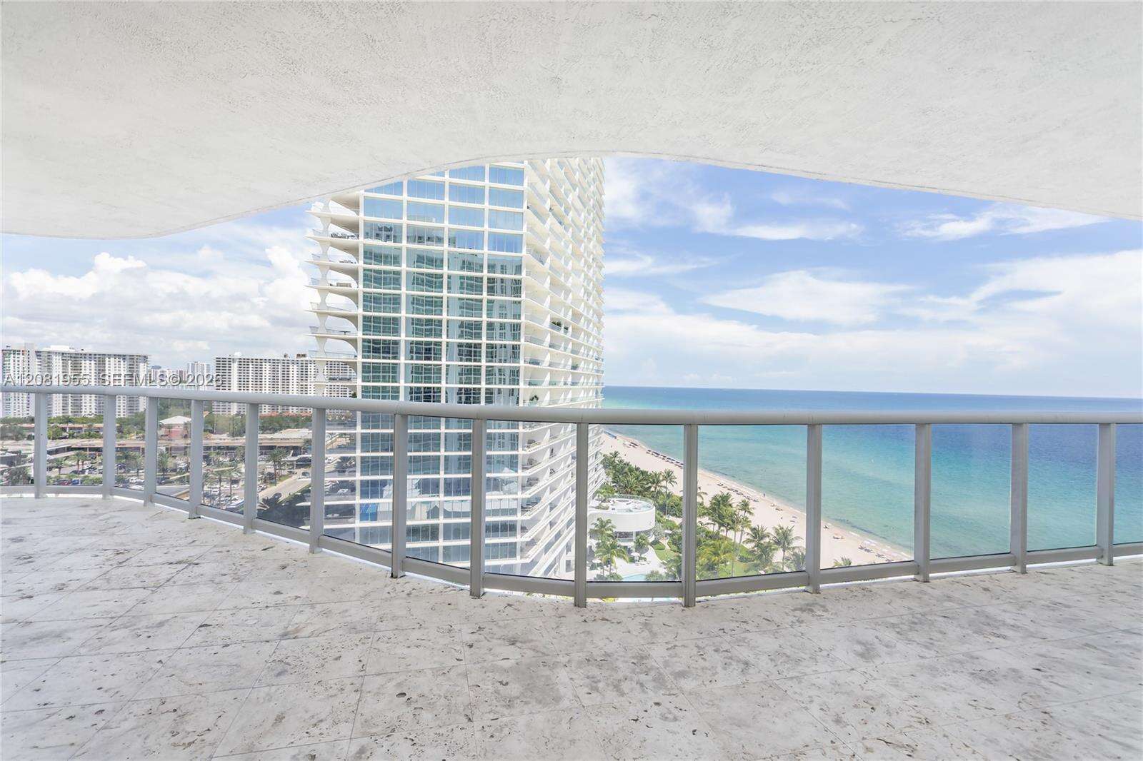 Sands Pointe at 16711 Collins Ave, Sunny Isles Beach, FL 33160 - For Sale photo 4