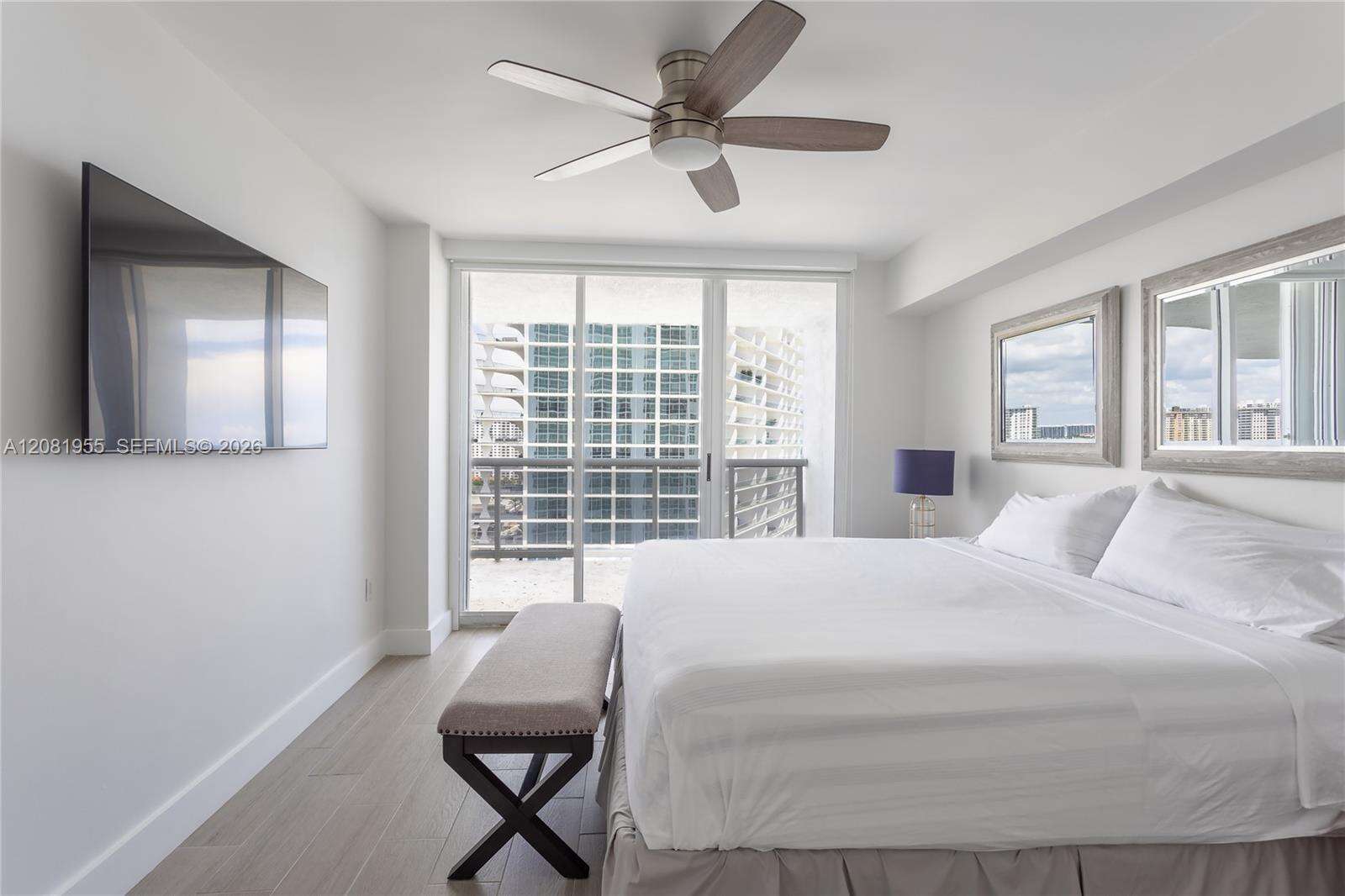 Sands Pointe at 16711 Collins Ave, Sunny Isles Beach, FL 33160 - For Sale photo 32