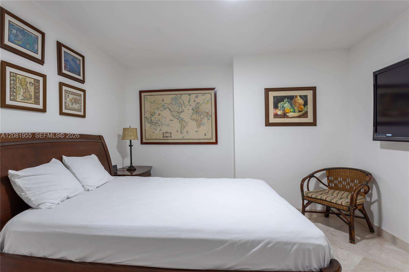 Sands Pointe at 16711 Collins Ave, Sunny Isles Beach, FL 33160 - For Sale photo 40