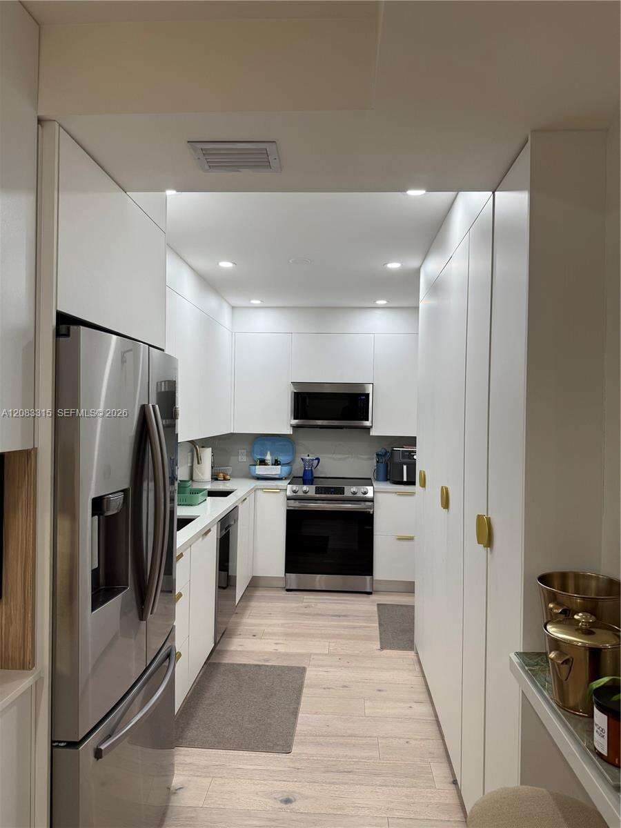 The Plaza at 10185 Collins Ave, Bal Harbour, FL 33154 - For Sale photo 14