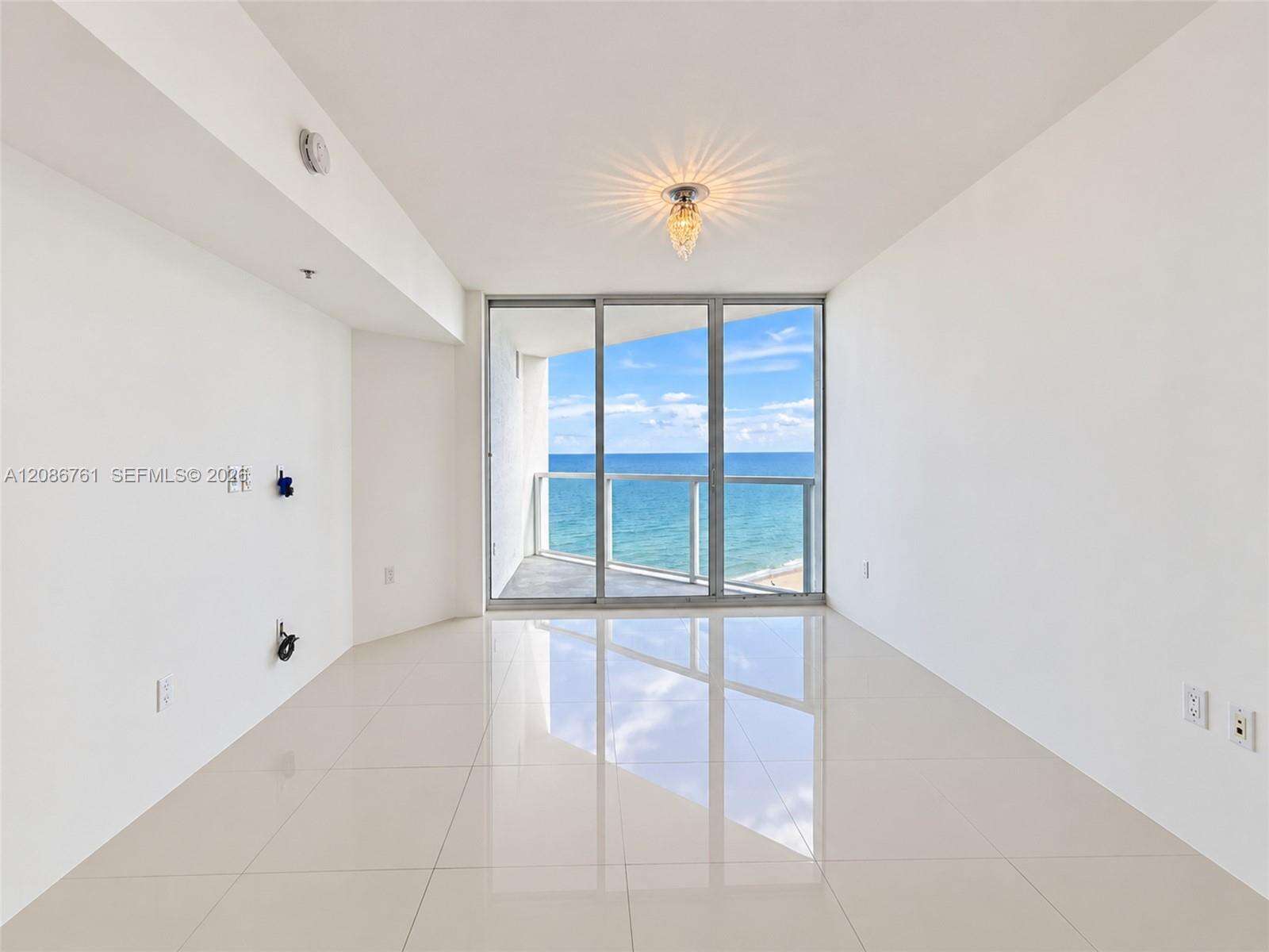 La Perla at 16699 Collins Ave, Sunny Isles Beach, FL 33160 - For Sale photo 12