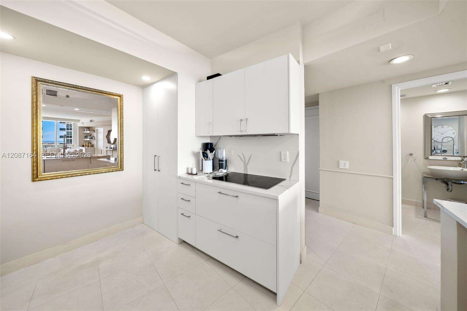 Icon at 450 Alton Rd, Miami Beach, FL 33139 - For Sale photo 19