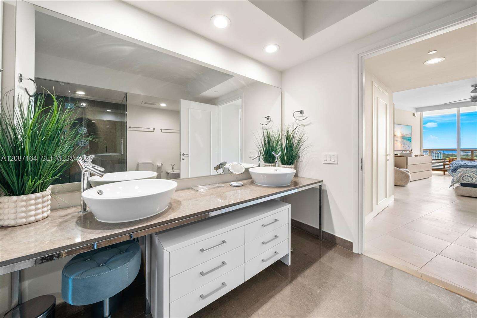 Icon at 450 Alton Rd, Miami Beach, FL 33139 - For Sale photo 29
