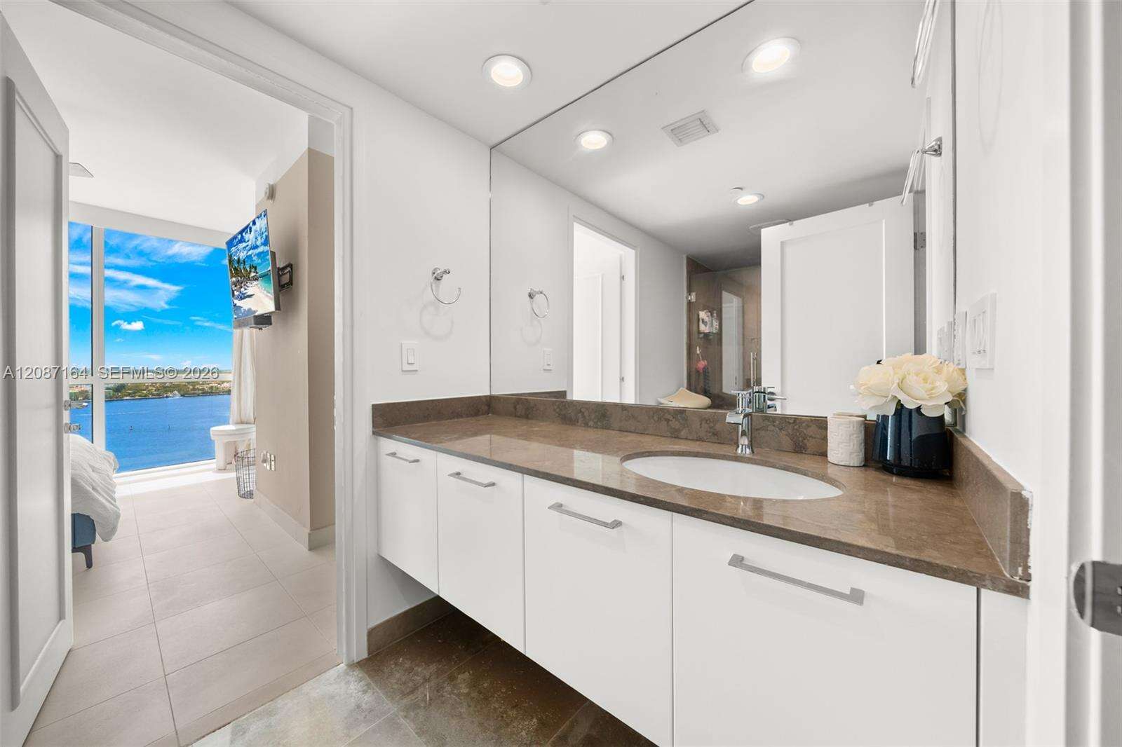 Icon at 450 Alton Rd, Miami Beach, FL 33139 - For Sale photo 41