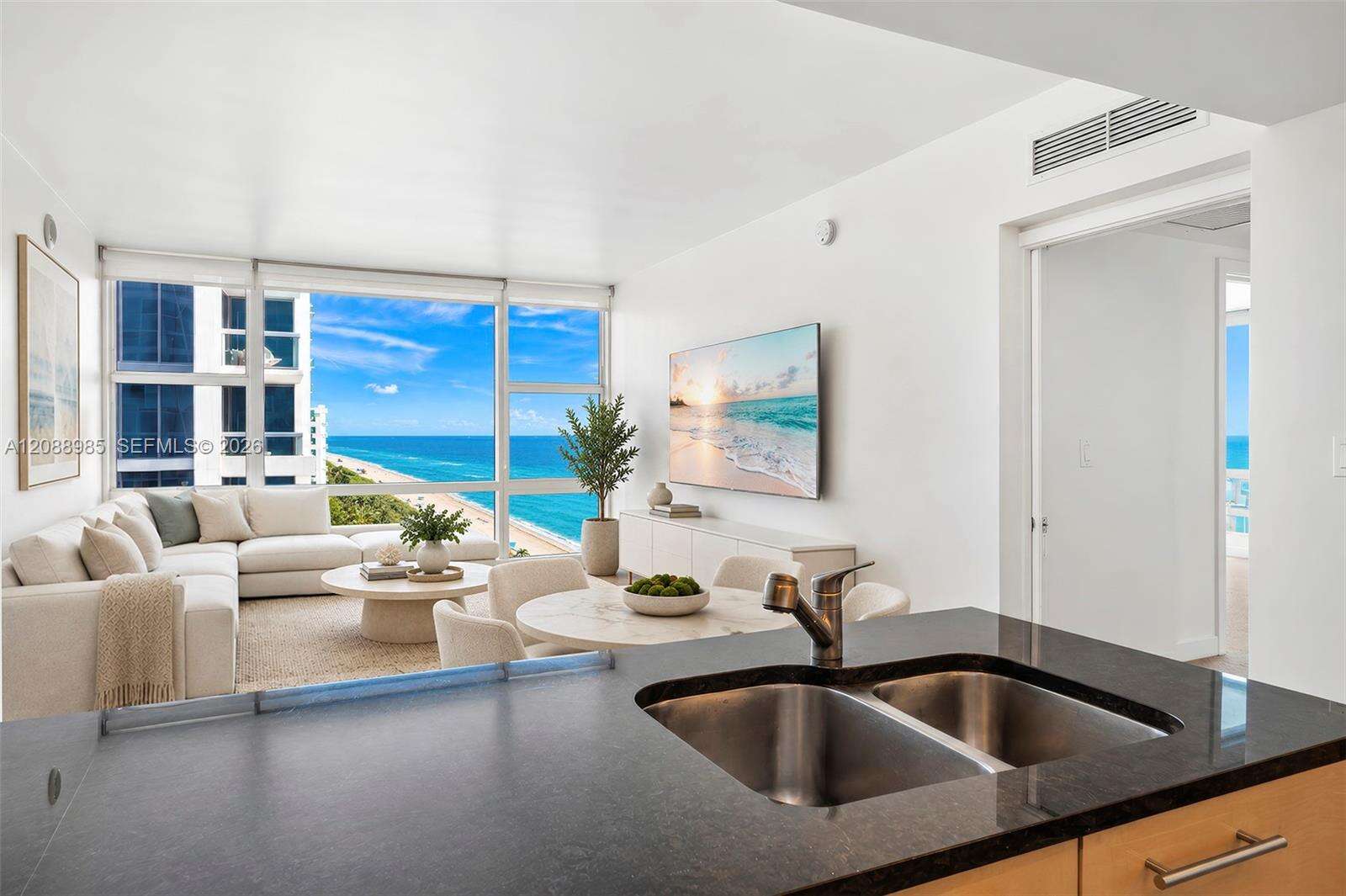 Central Carillon at 6801 Collins Ave, Miami Beach, FL 33141 - For Sale photo 6