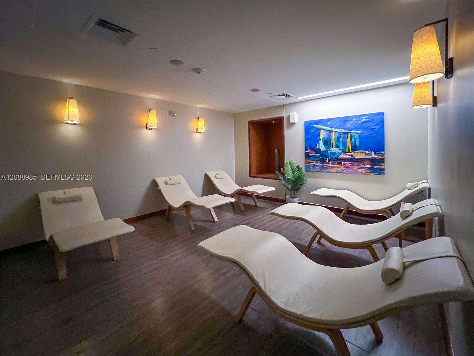 Central Carillon at 6801 Collins Ave, Miami Beach, FL 33141 - For Sale photo 57