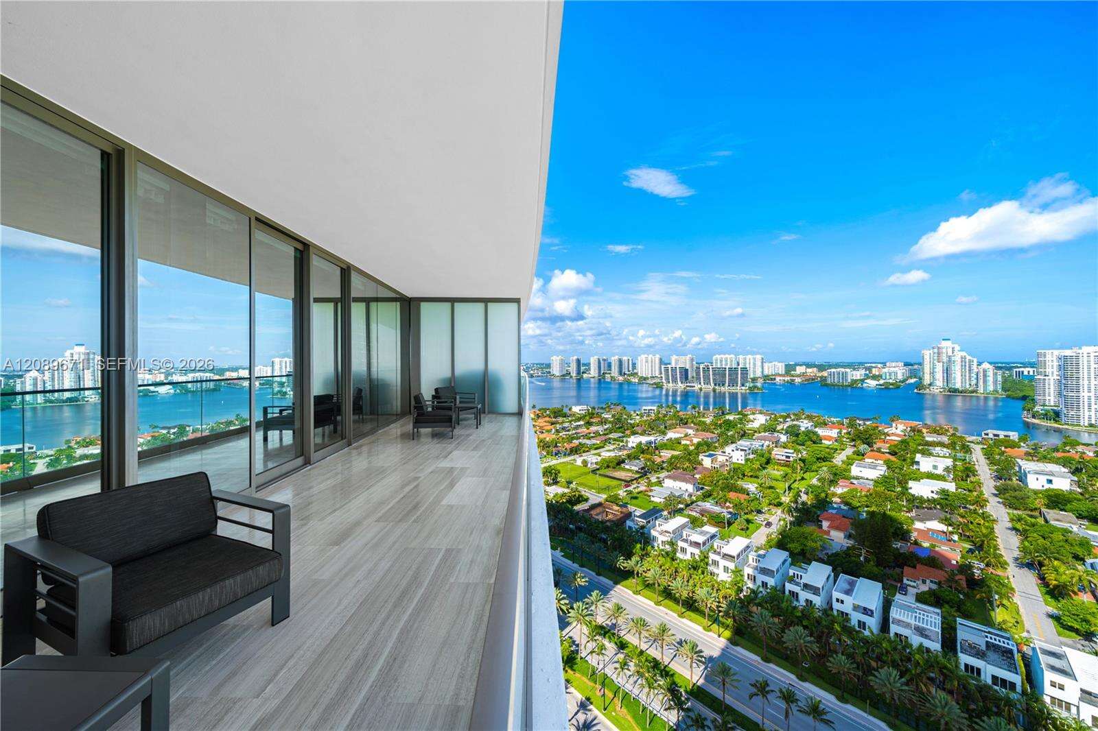 Armani Casa at 18975 Collins Ave, Sunny Isles Beach, FL 33160 - For Sale photo 25