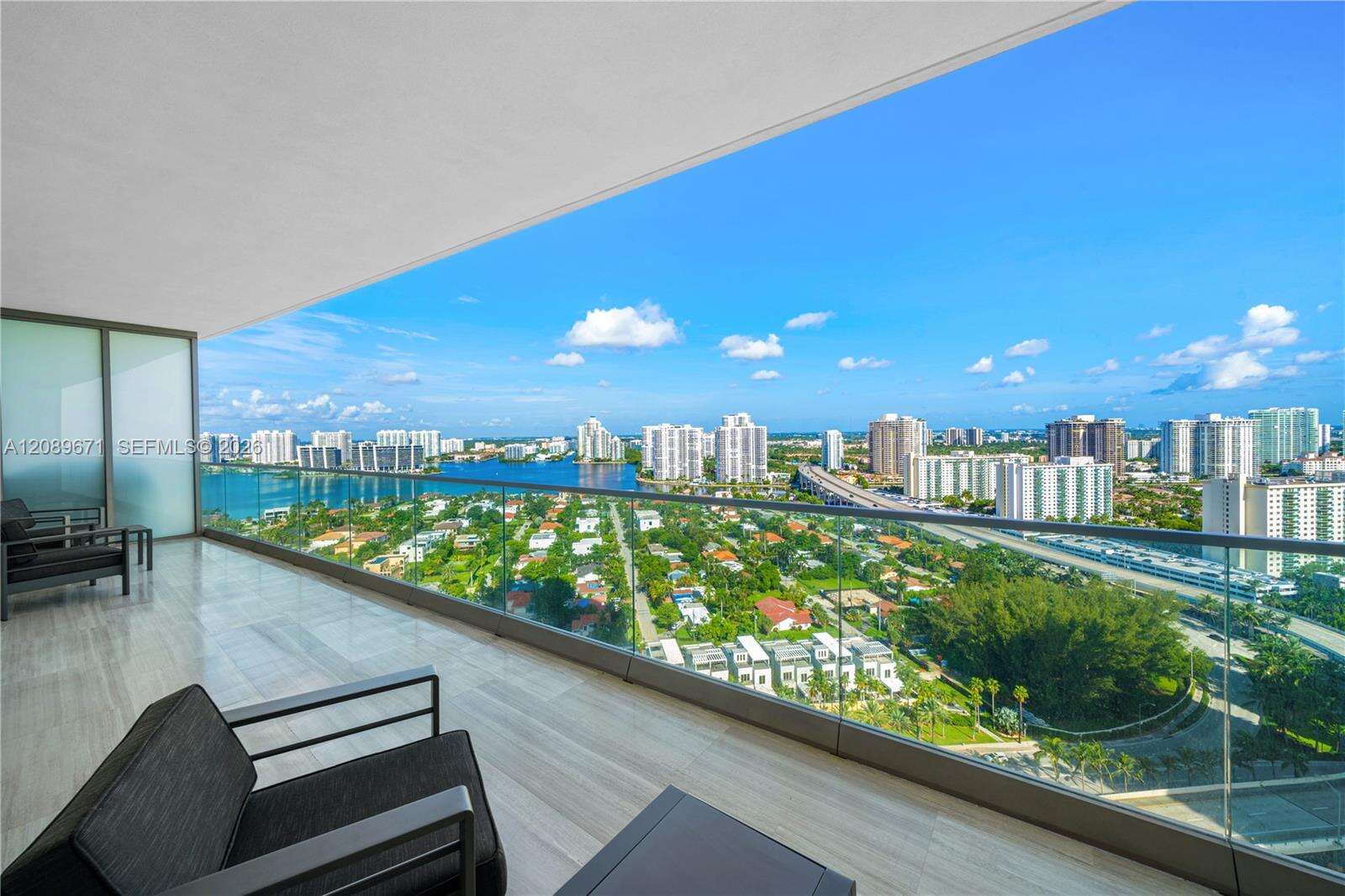 Armani Casa at 18975 Collins Ave, Sunny Isles Beach, FL 33160 - For Sale photo 27
