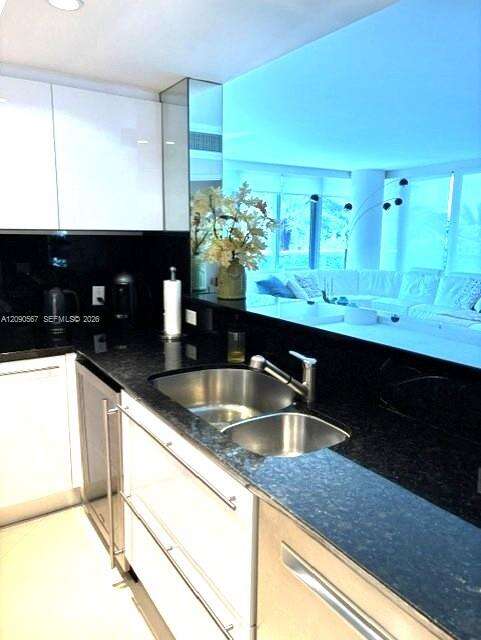 Azure at 9401 Collins Ave, Surfside, FL 33154 - For Sale photo 16