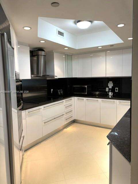 Azure at 9401 Collins Ave, Surfside, FL 33154 - For Sale photo 17