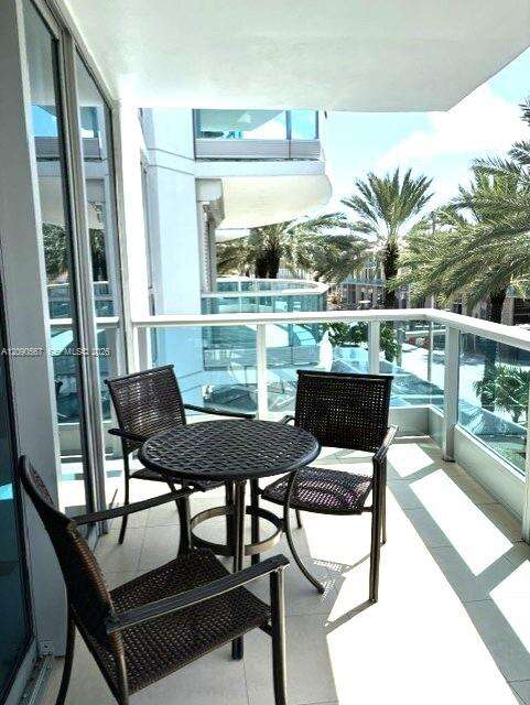 Azure at 9401 Collins Ave, Surfside, FL 33154 - For Sale photo 31