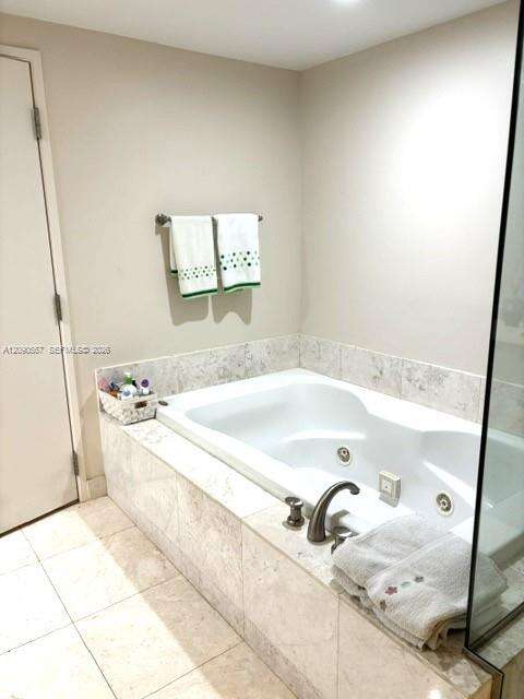 Azure at 9401 Collins Ave, Surfside, FL 33154 - For Sale photo 41